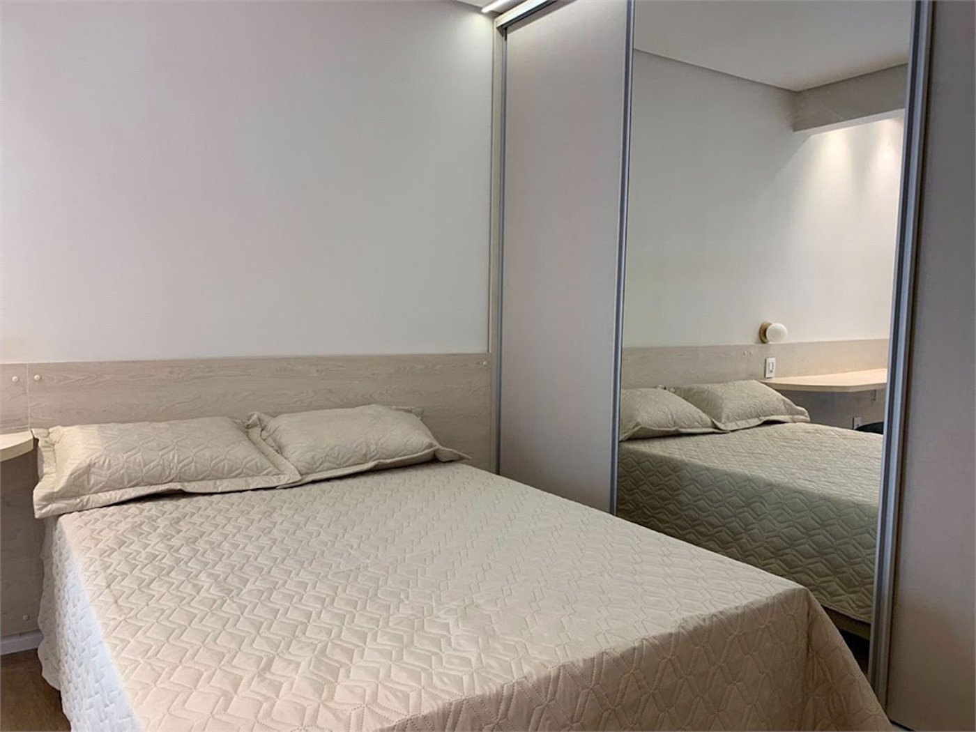 Apartamento Residencial à venda, ,  - AP1132.