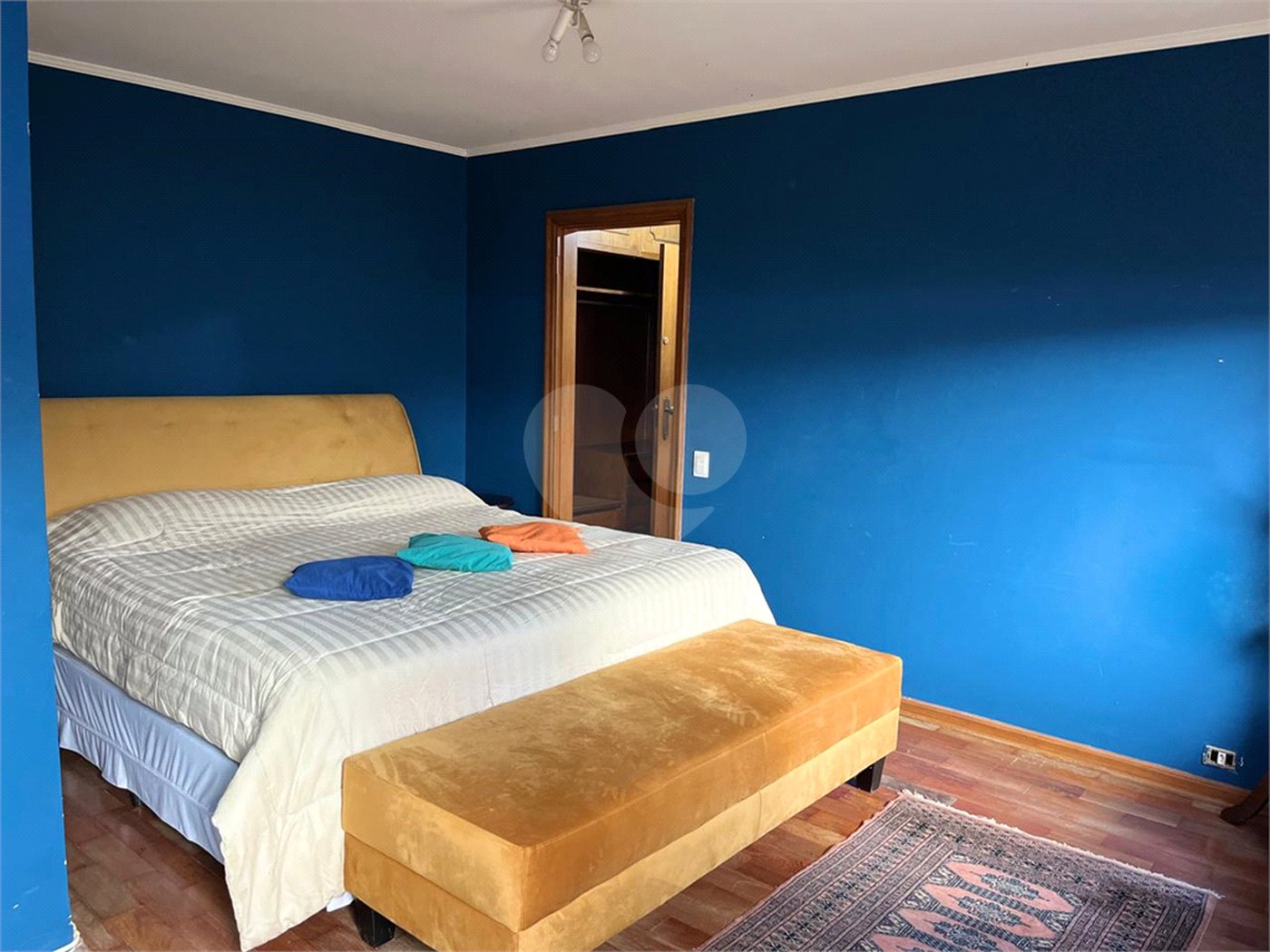 Sobrado à venda ou para alugar com 8 quartos, sendo 4 suítes, em Jardim Marajoara, São Paulo, SP