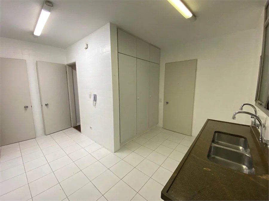 Apartamento à venda com 3 quartos, sendo 1 suíte, em Vila Suzana, São Paulo, SP