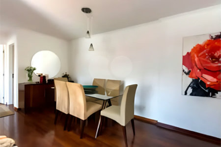 Apartamento à venda com 2 quartos, sendo 1 suíte, em Vila Nova Conceição, São Paulo, SP