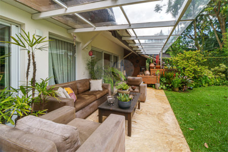Casa à venda com 5 suítes em Jardim Morumbi, São Paulo, SP