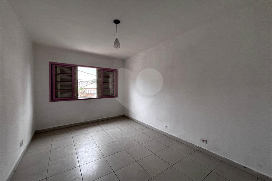 Sobrado à venda com 3 quartos em Vila Dom Pedro Ii, São Paulo, SP