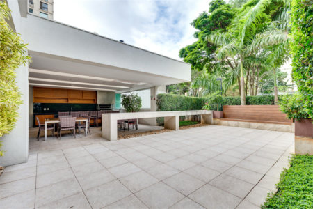 Apartamento à venda com 4 suítes em Campo Belo, São Paulo, SP