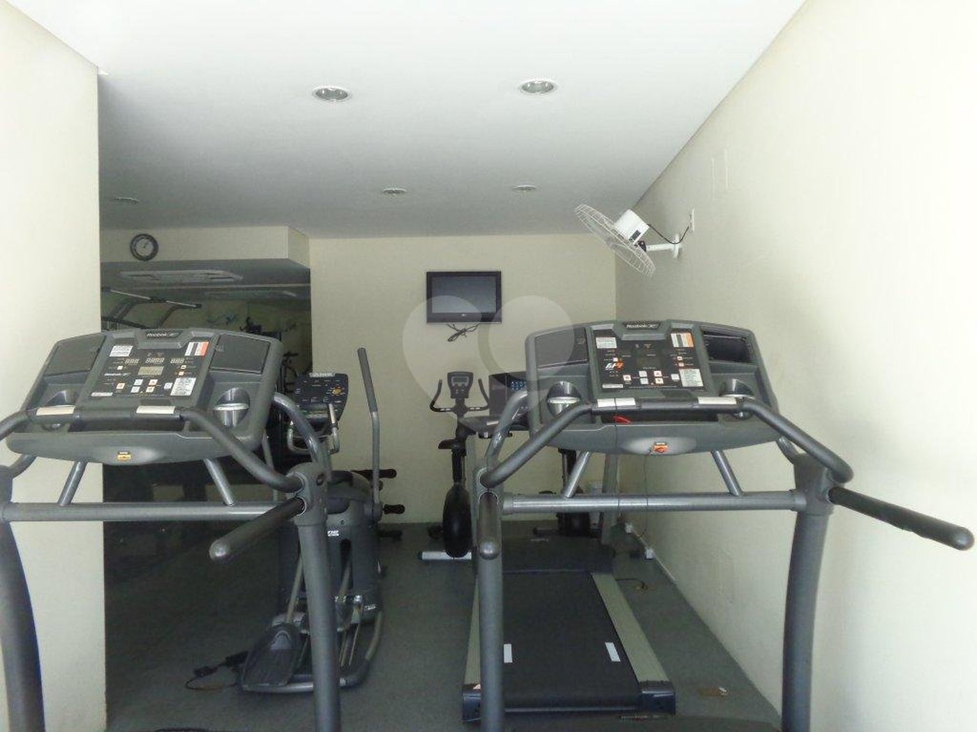 Apartamento à venda com 3 quartos, sendo 1 suíte, em Vila Ester (zona Norte), São Paulo, SP