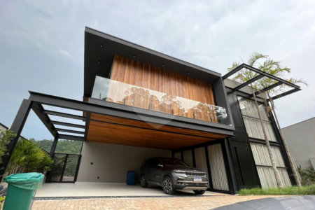 Terreno à venda com 4 quartos, sendo 5 suítes,  no condomínio Quintas da Boa Vista, Atibaia - SP
