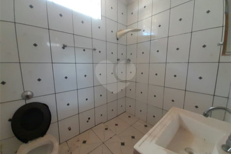 Casa à venda na Rua José Bonifácio - Vila Prado, São Carlos