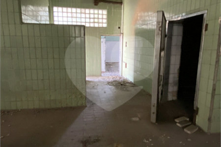 Terreno comercial, Rua Costa Barros