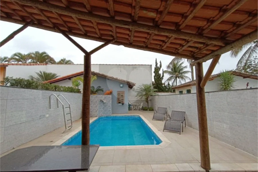 Casa à venda ou para alugar com 4 quartos, sendo 2 suítes,  em Morada da Praia, Bertioga, SP
