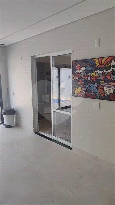 Sobrado de Alto Padrão com Piscina Aquecida, Energia Solar e Lazer Completo no Condominio Natura Village