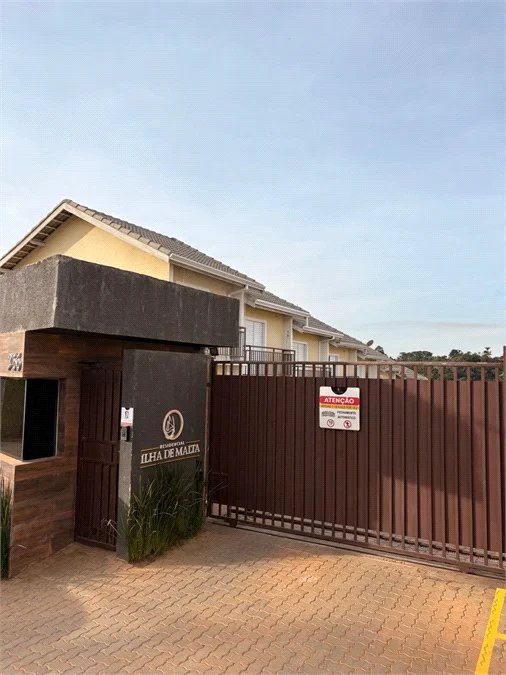 Casa à venda com 2 quartos no condomínio Residencial Ilha de Malta,255, Cotia - SP