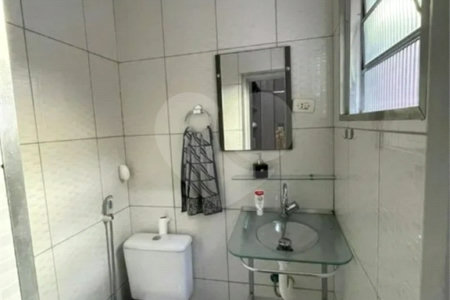 Apartamento térreo , com 72m² , 3 dormitórios , à venda no bairro do Cambucí.