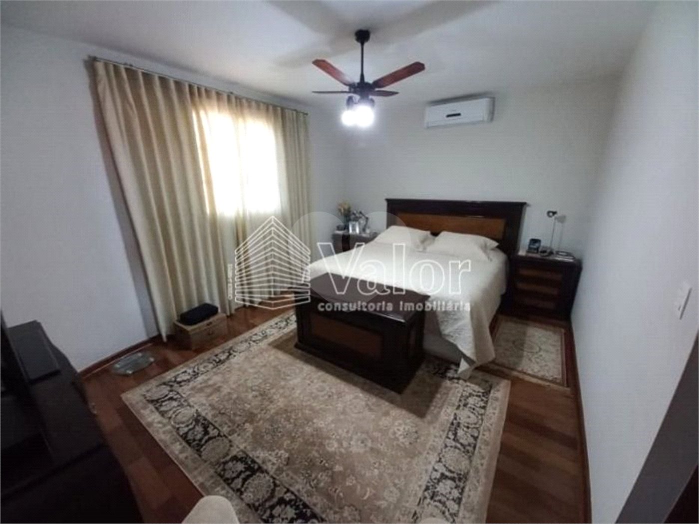Sobrado no Condomínio Residencial Sabará