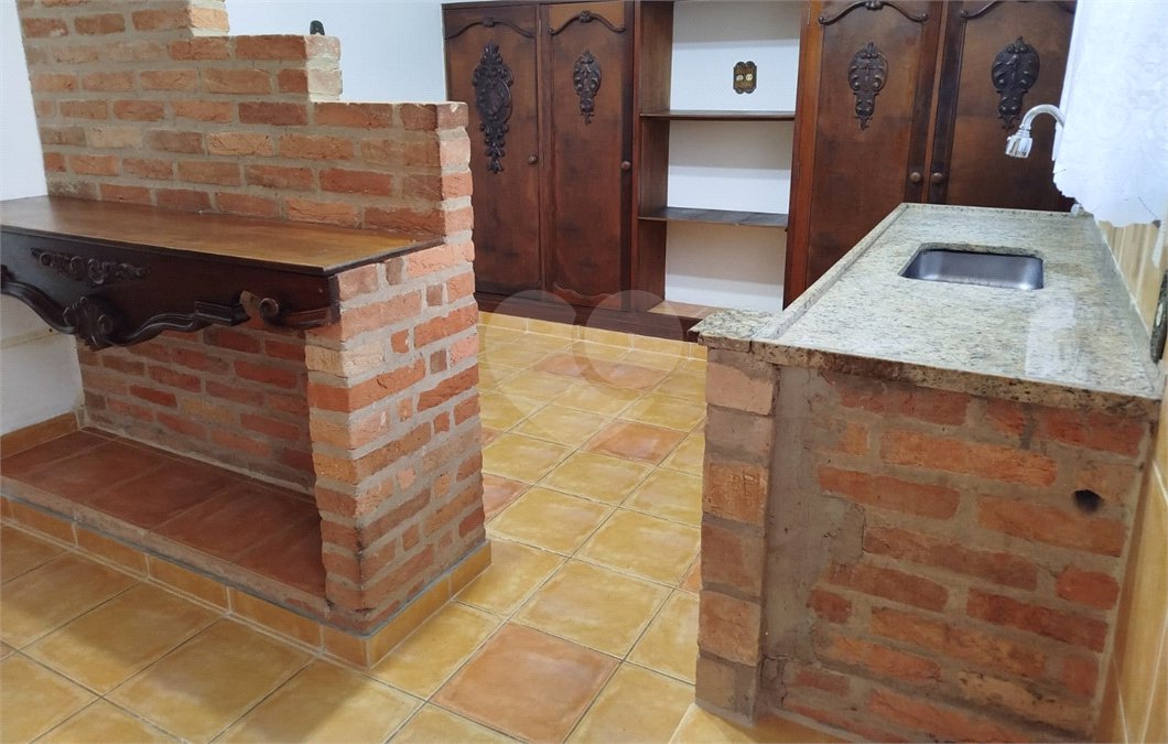 Sobrado à venda em Araras – Santa Olivia II 3 dormitórios 1 suíte