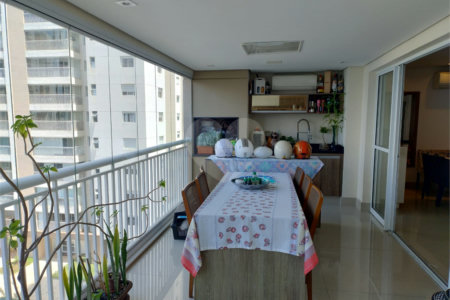 Apartamento à venda com 3 quartos, sendo 1 suíte,  no Centro, São Bernardo do Campo, SP