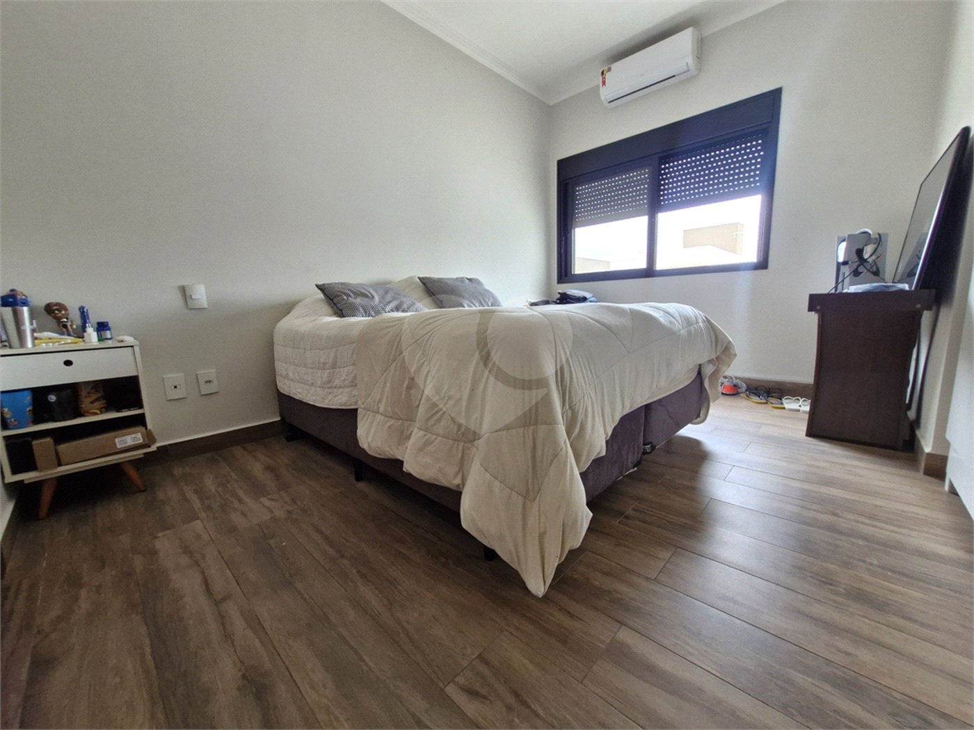 Casa à venda com 3 suítes no condomínio Mirante dos Ipês, Salto - SP