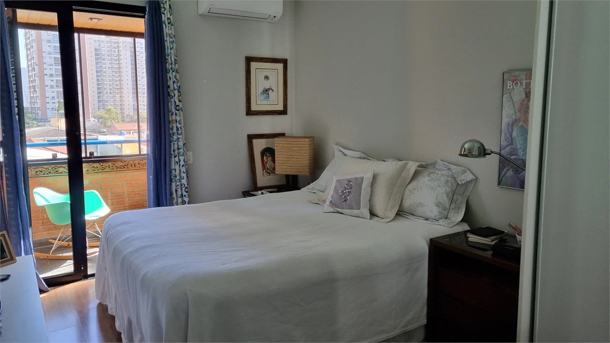 Apartamento à venda com 3 quartos, sendo 1 suíte, em Brooklin Paulista, São Paulo, SP