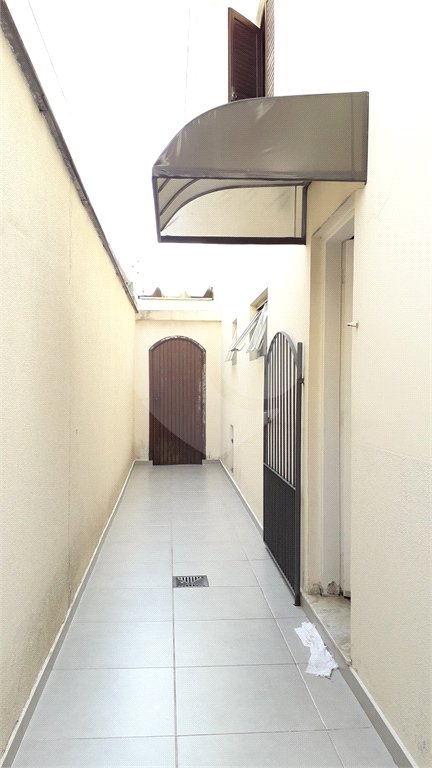 Sobrado à venda com 5 quartos, sendo 1 suíte, em Jardim Caravelas, São Paulo, SP