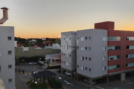 Apartamento à venda com 3 suítes em Pinheirinho, Vinhedo, SP