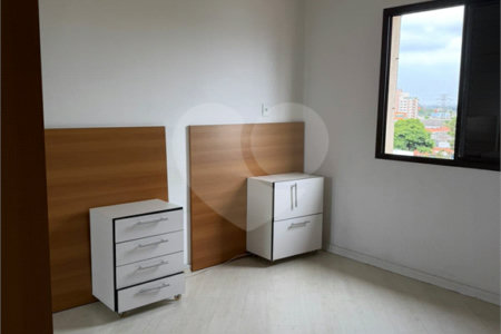 Apartamento à venda com 3 quartos, sendo 1 suíte, no Centro, Suzano, SP
