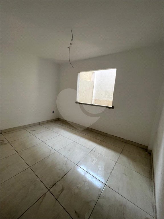 Casa à venda com 2 quartos no condomínio Residencial Marlene Correia, Rio de Janeiro - RJ