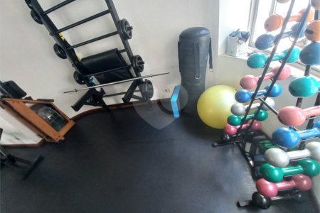 Apartamento à venda com 3 quartos, sendo 1 suíte, em Vila Andrade, São Paulo, SP