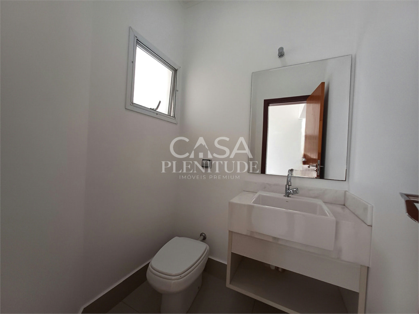 Casa em condomínio à venda com 3 suítes em Iporanga, Sorocaba, SP