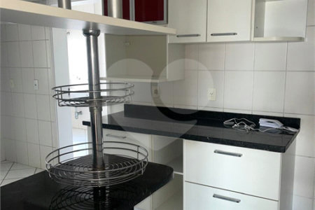 Apartamento para alugar com 3 suítes em Vila Assunção, Santo André, SP