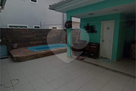 Casa à venda com 3 suítes no condomínio Mansões da Prata, Rio de Janeiro - RJ