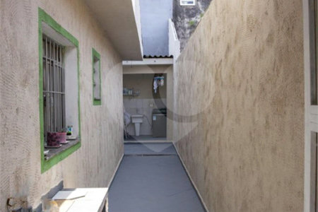 Casa à venda com 5 quartos, sendo 2 suítes, em Parque Continental Ii, Guarulhos, SP