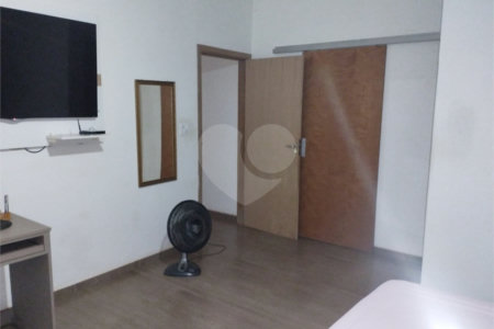 Casa à venda com 6 quartos, sendo 4 suítes, no condomínio Chácara Hipica, Ribeirão Preto - SP