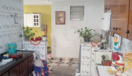 Sobrado à venda com 3 quartos em Jardim Macedônia, São Paulo, SP