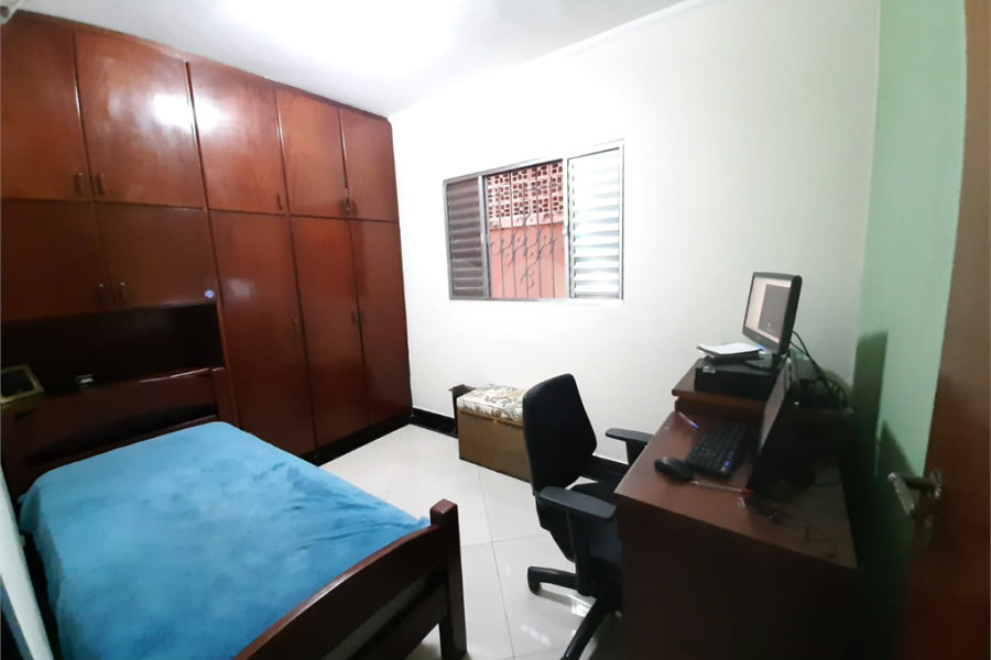 Sobrado à venda com 3 quartos, sendo 1 suíte, em Jardim Peri, São Paulo, SP