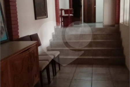 Casa à venda com 3 suítes em Vila Brasilina, São Paulo, SP