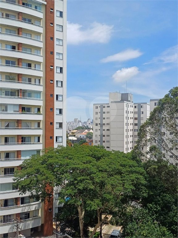 Apartamento à venda com 3 quartos, sendo 1 suíte, em Vila Monumento, São Paulo, SP