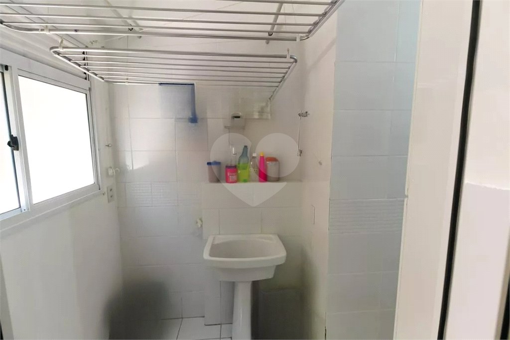 Apartamento à venda com 3 quartos, sendo 1 suíte,  em Lar São Paulo, São Paulo, SP