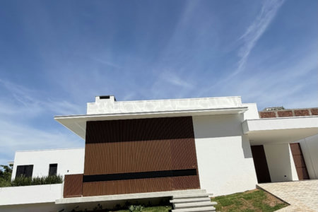 Casa à venda com 4 quartos, sendo 2 suítes, no condomínio Residencial Damha Belvedere, Presidente Prudente - SP