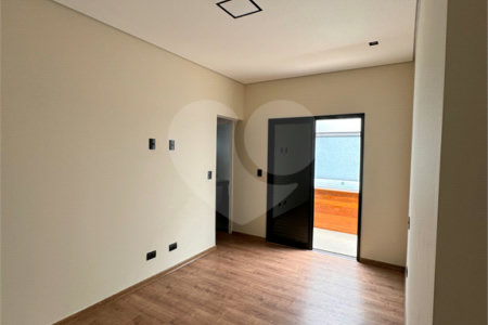Casa à venda com 3 quartos, sendo 1 suíte, no condomínio Residencial Villagio Wanel, Sorocaba - SP