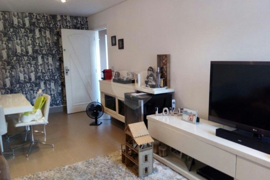 Sobrado à venda com 3 quartos, sendo 1 suíte, em Horto Florestal, São Paulo, SP