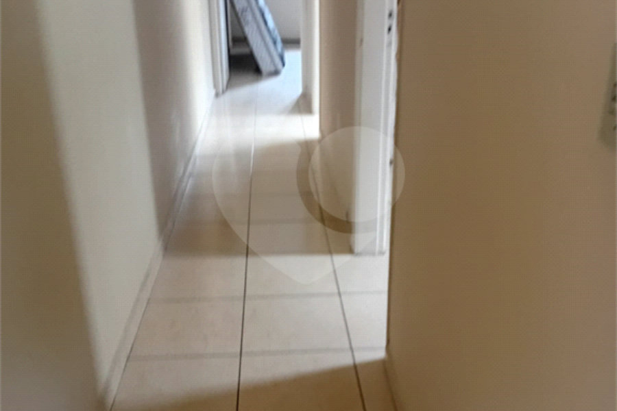 Sobrado à venda com 3 quartos, sendo 1 suíte, em Tremembé, São Paulo, SP