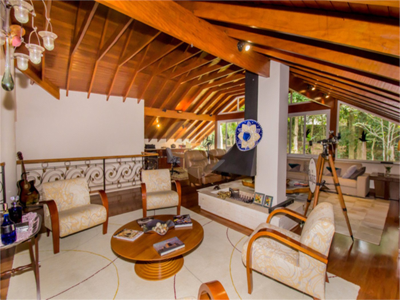 Casa à venda com 4 suítes no condomínio Alpes da Cantareira, Mairiporã - SP