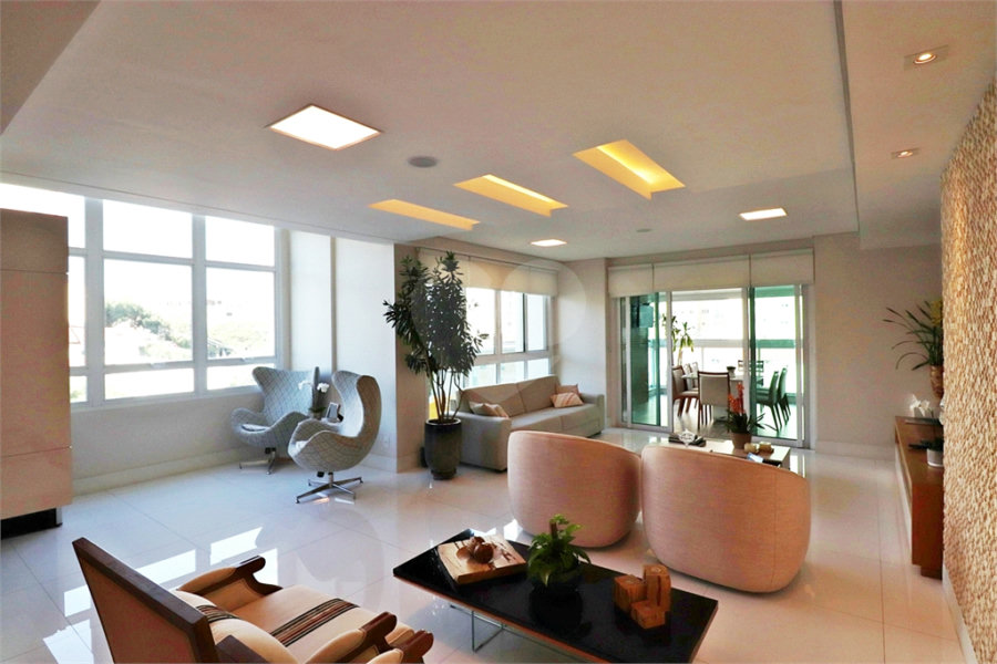 Apartamento à venda com 4 suítes em Santana, São Paulo, SP