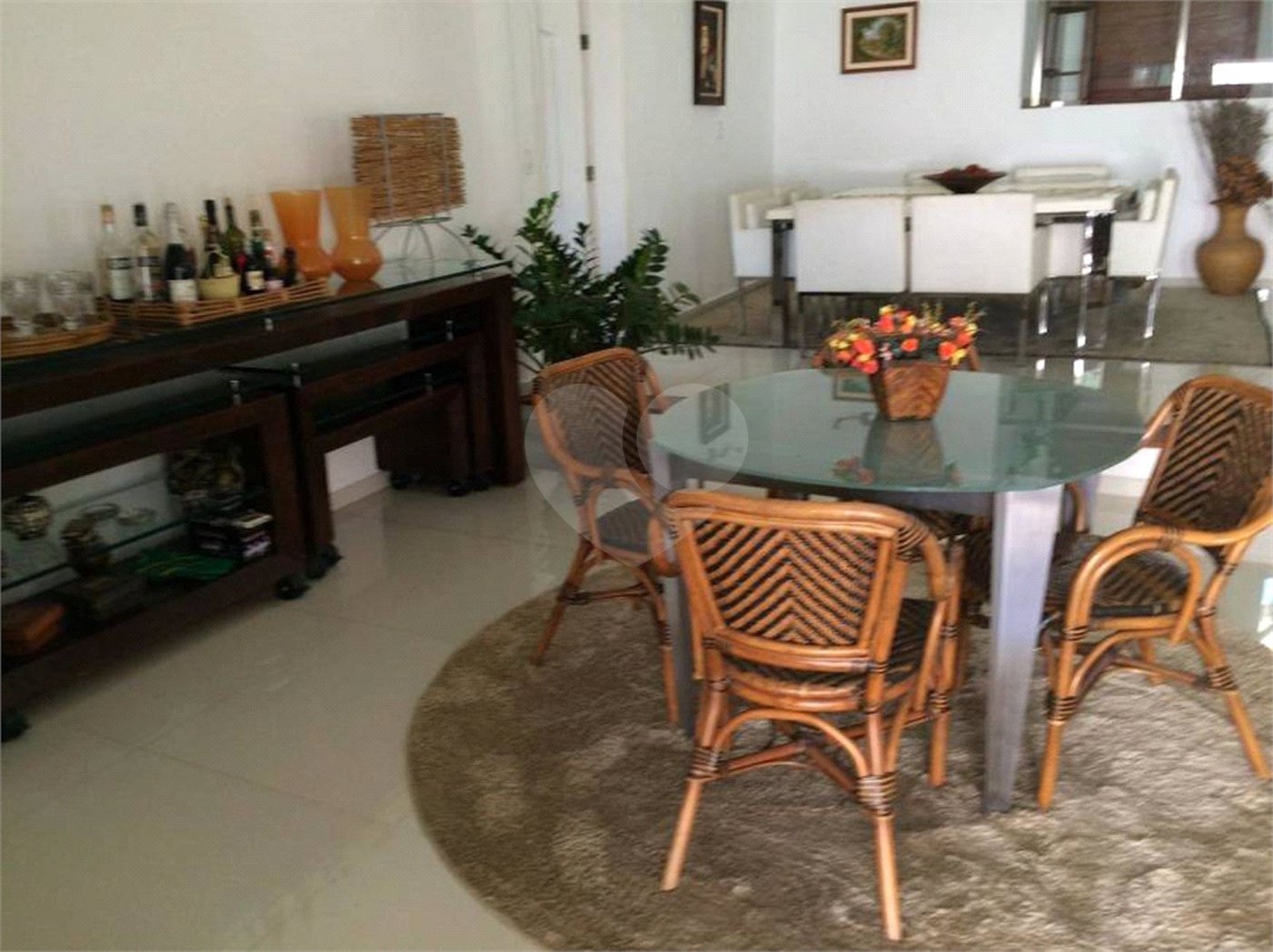 Casa à venda com 3 suítes no condomínio Residencial Jardim Paulista I, Vinhedo - SP