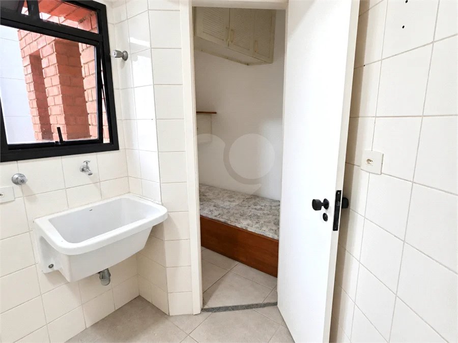 Apartamento à venda com 3 quartos, sendo 1 suíte, em Brooklin, São Paulo, SP