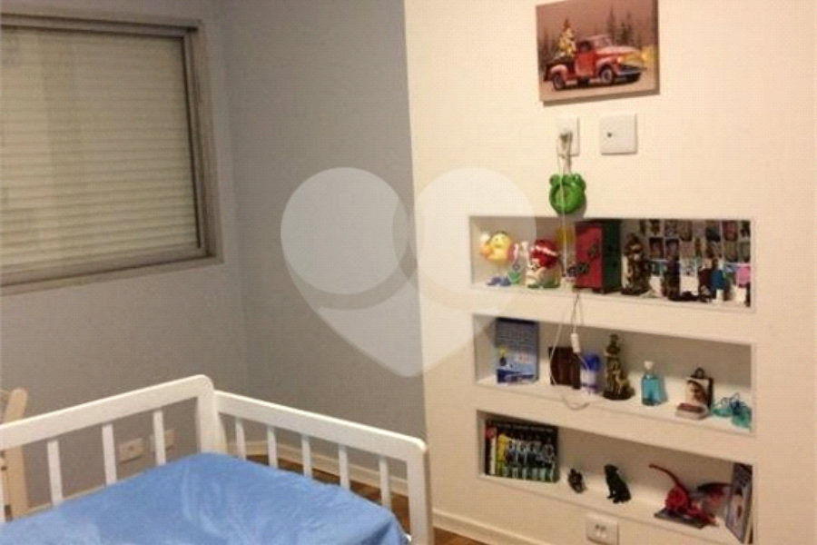 Apartamento à venda com 4 quartos, sendo 2 suítes, em Consolação, São Paulo, SP