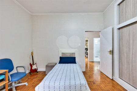 Sobrado com 3 quartos sendo 1 suíte 2 vagas à venda no Alto da Boa Vista – São Paulo/SP