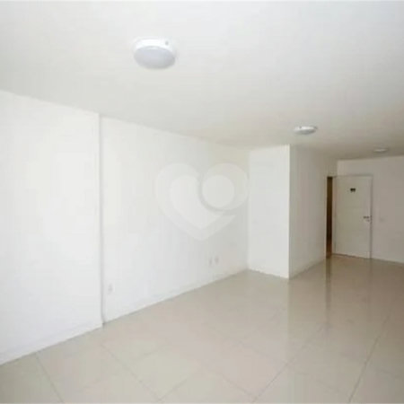 Apartamento à venda com 3 suítes em Camorim, Rio de Janeiro, RJ