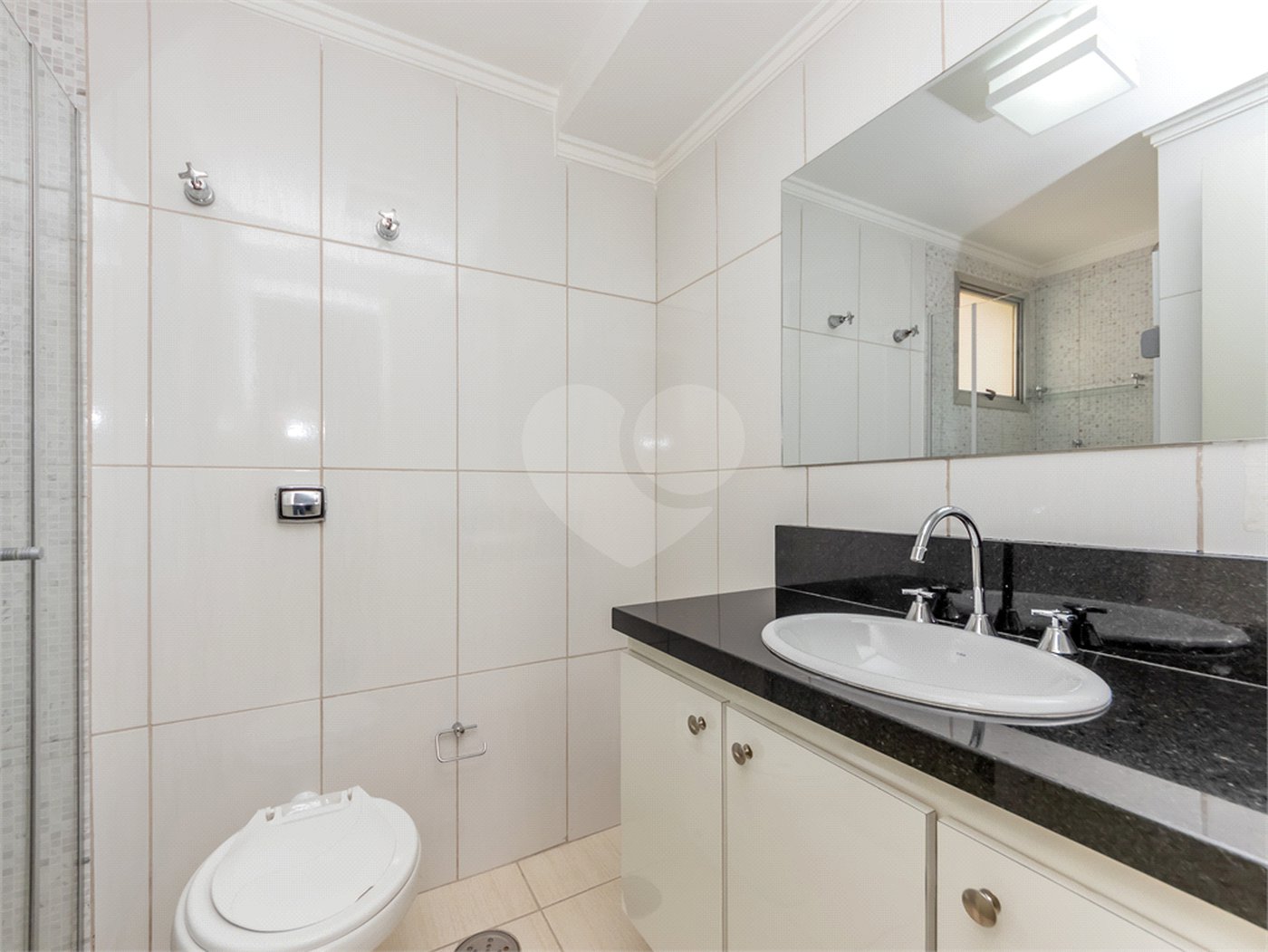 Apartamento à venda com 3 quartos, sendo 1 suíte,  em Vila Clementino, São Paulo, SP