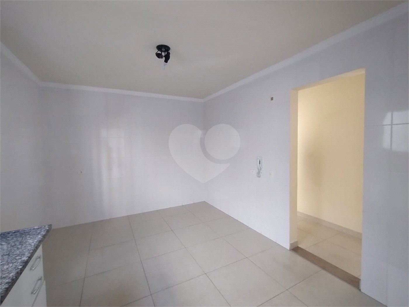 Apartamento à venda com 2 quartos, sendo 1 suíte,  no Centro, São Bernardo do Campo, SP
