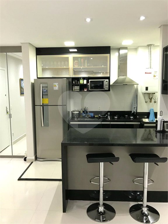Apartamento à venda com 2 quartos, sendo 1 suíte, em Fazenda Morumbi, São Paulo, SP