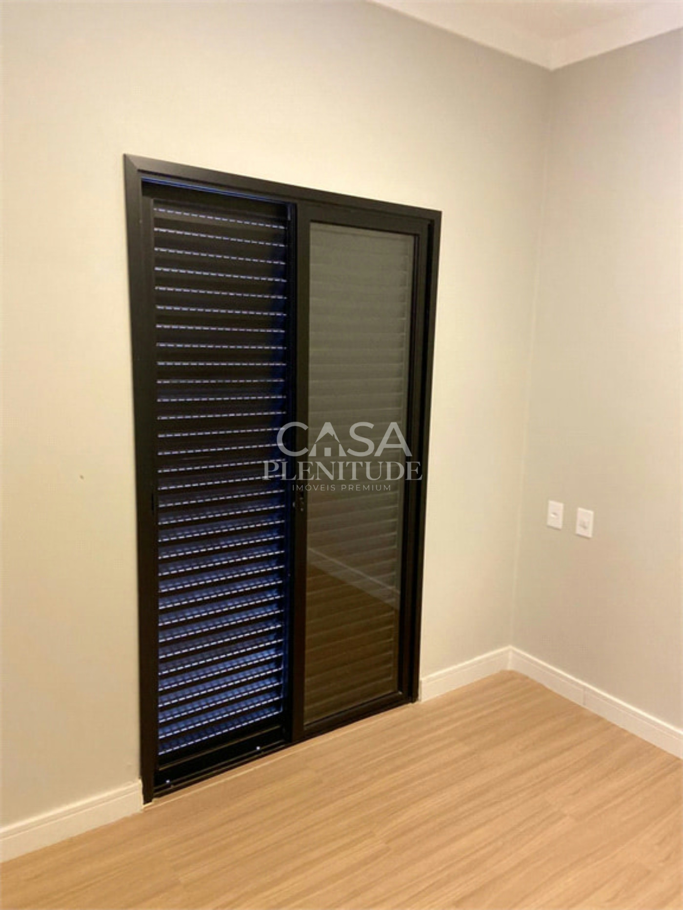 Casa em condomínio à venda com 3 quartos, sendo 1 suíte, em Jardim Residencial Villagio Ipanema I, Sorocaba, SP
